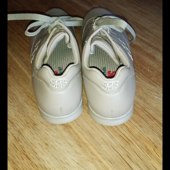 Running Sas  very  comfortable - Picture 2 of 4